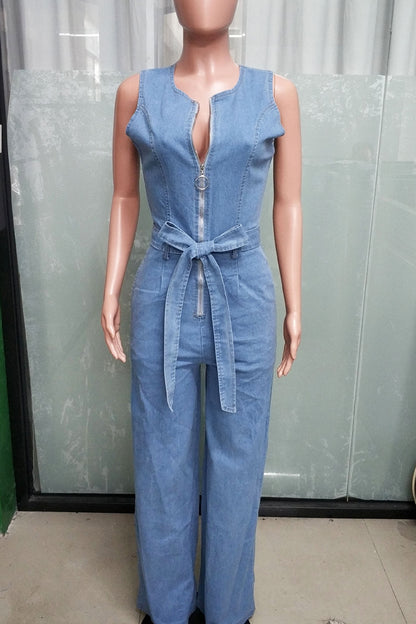 Casual Pocket Patchwork Strap Design Zipper Zipper Collar Loose Denim Jumpsuits